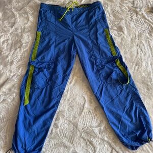 Zumba Blue Cargo Dance Pants Neon Green Trim Size Small